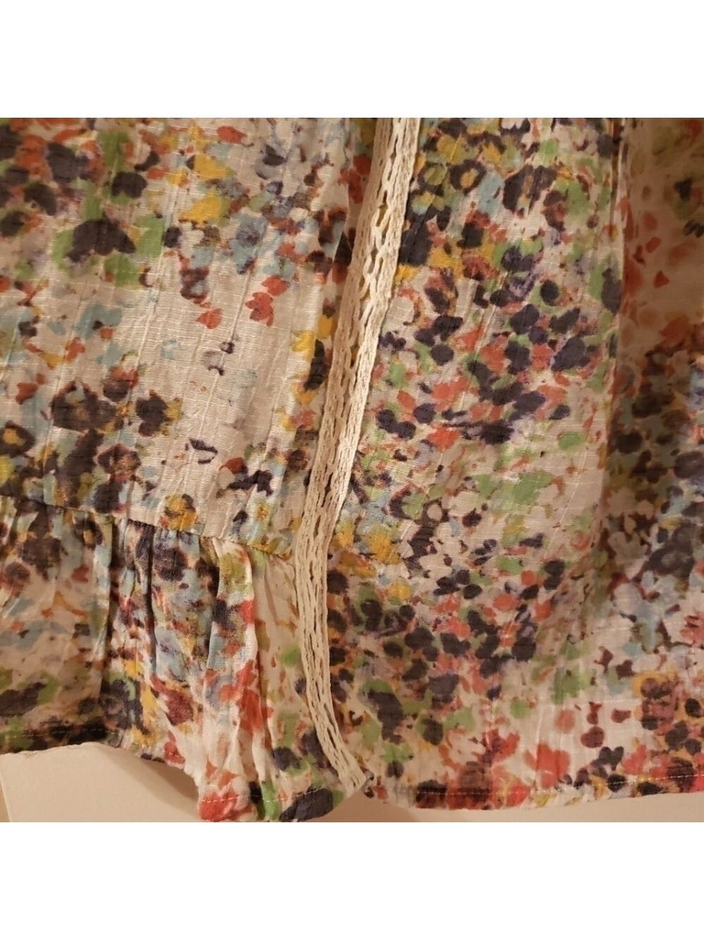 Watercolor Floral Top - Picture 2 of 4